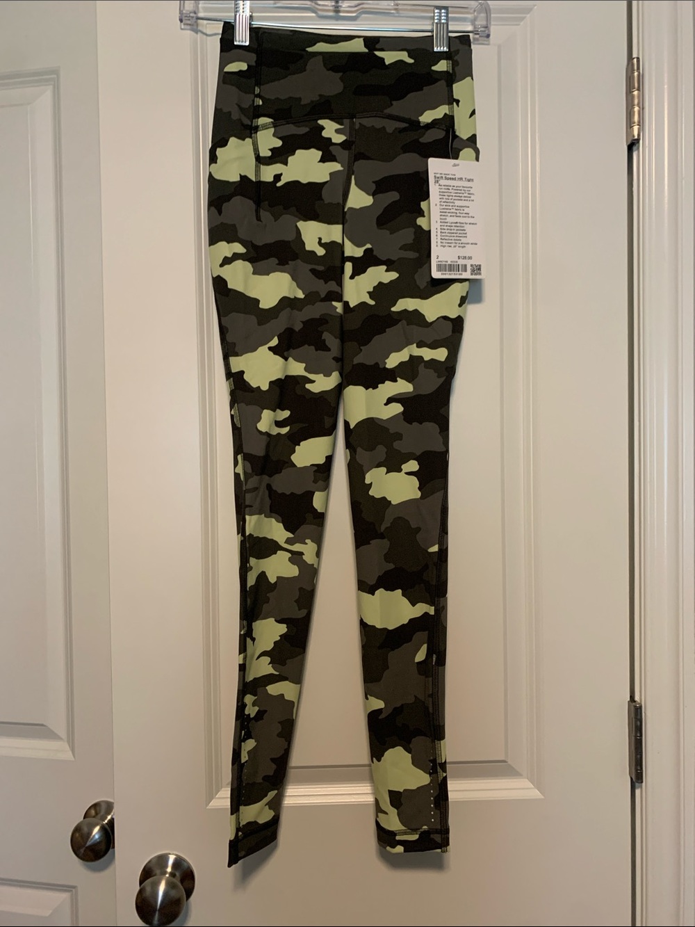Lululemon Swift Speed HR Tight 28in, Sz 2
Heritage Camo, NWT